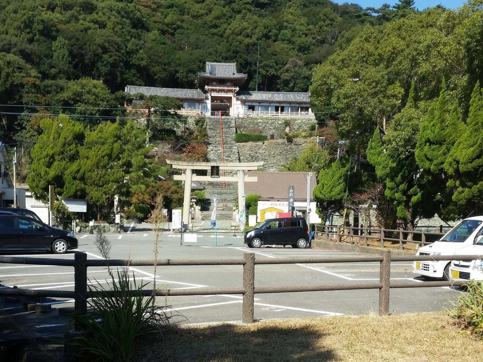 プチホテル和歌山家族団体専用個室 Экстерьер фото